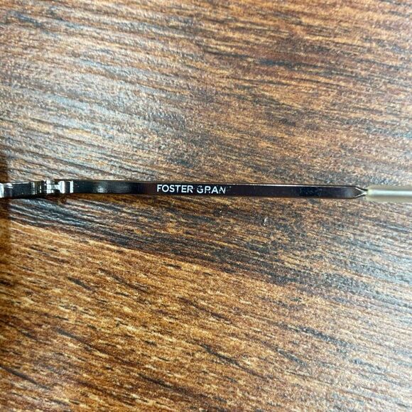 Foster Grant Unisex Adult Metal Mirrored Tinted Sunglasses Silver One Size - Picture 4 of 4